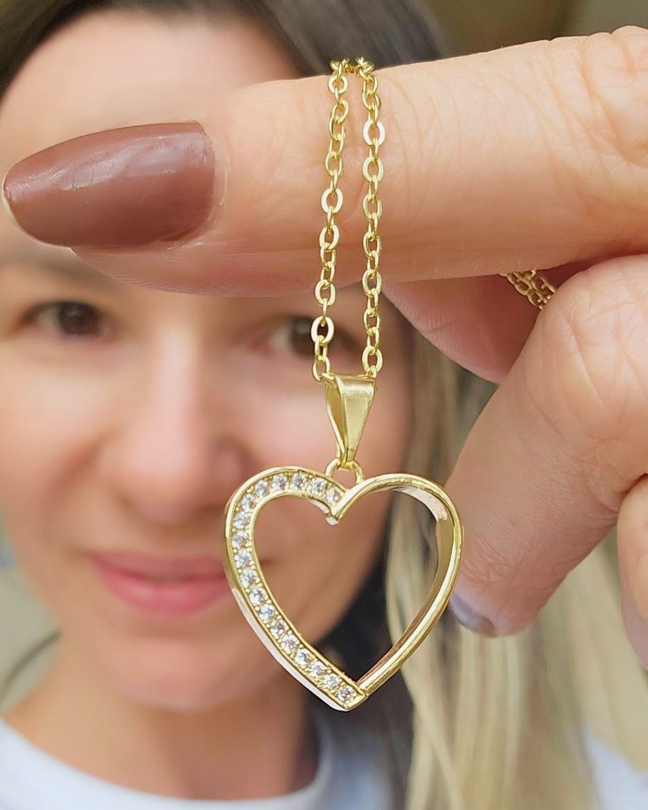 CONJUNTO CORAÇÃO VAZADO COM ZIRCONIAS